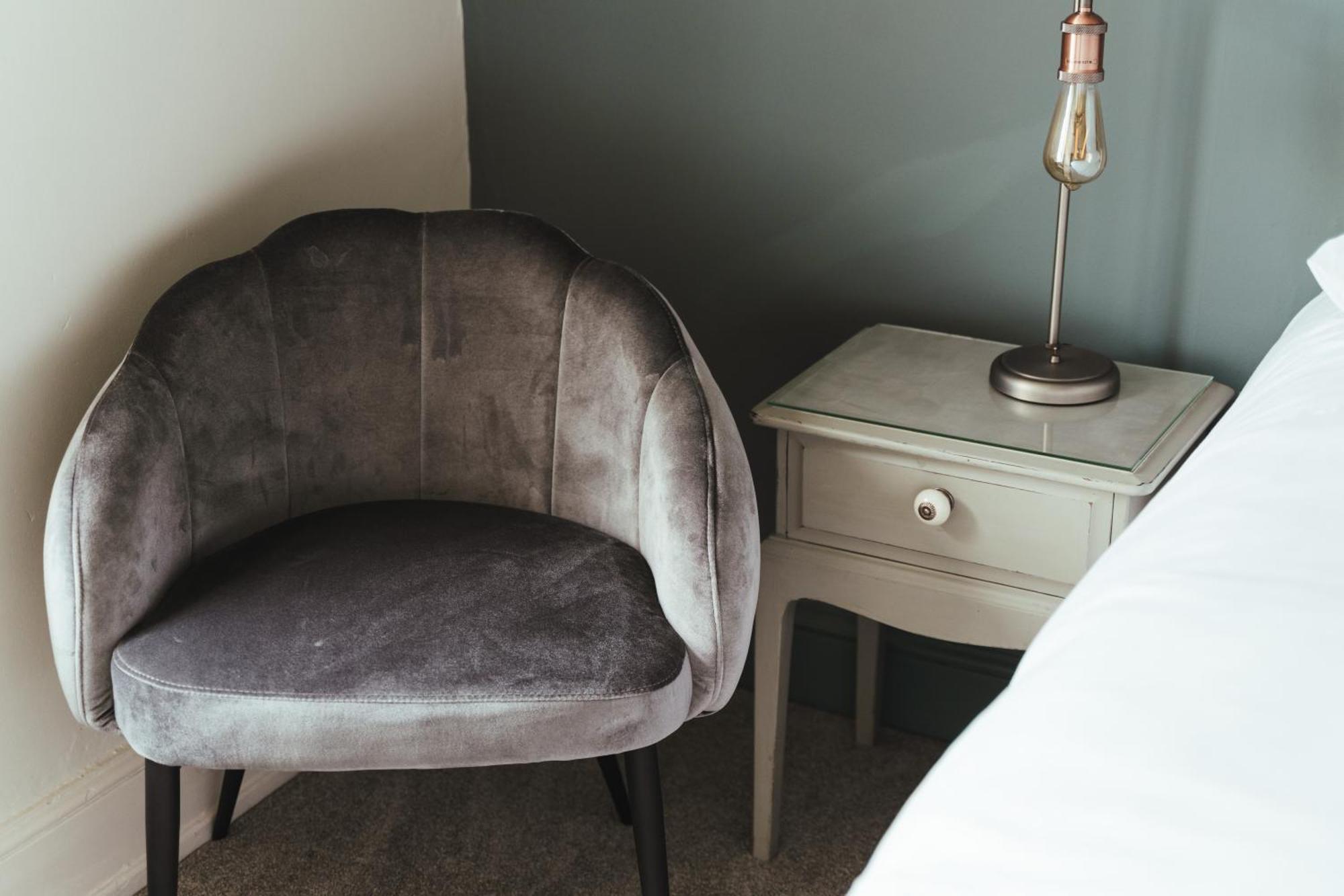 The Falcon Inn 4*