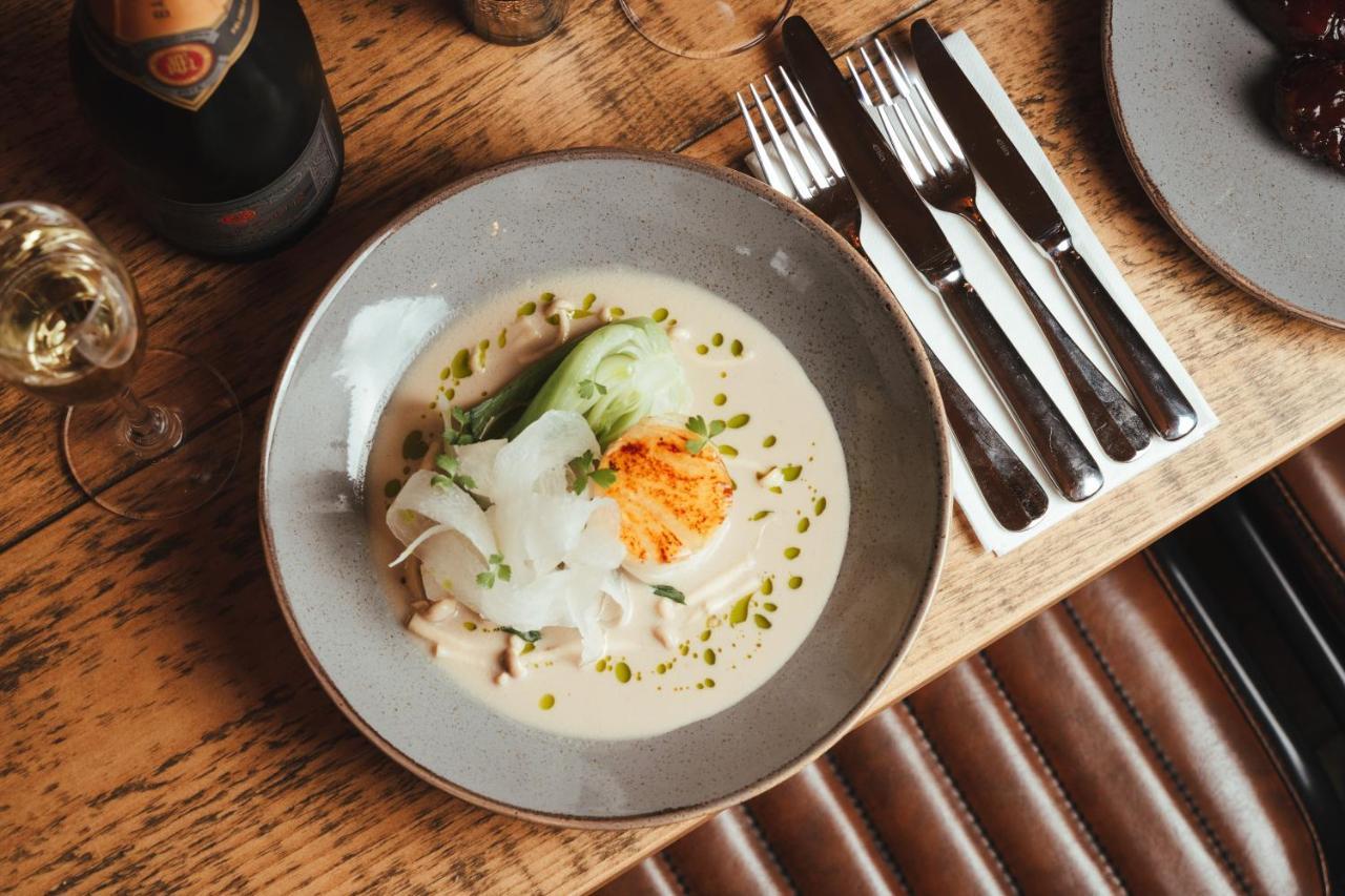 Inn The Falcon Painswick